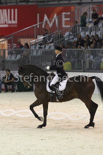 JORGENSEN_FBW DE VITO_MILANO_2011_SS3_0205.jpg